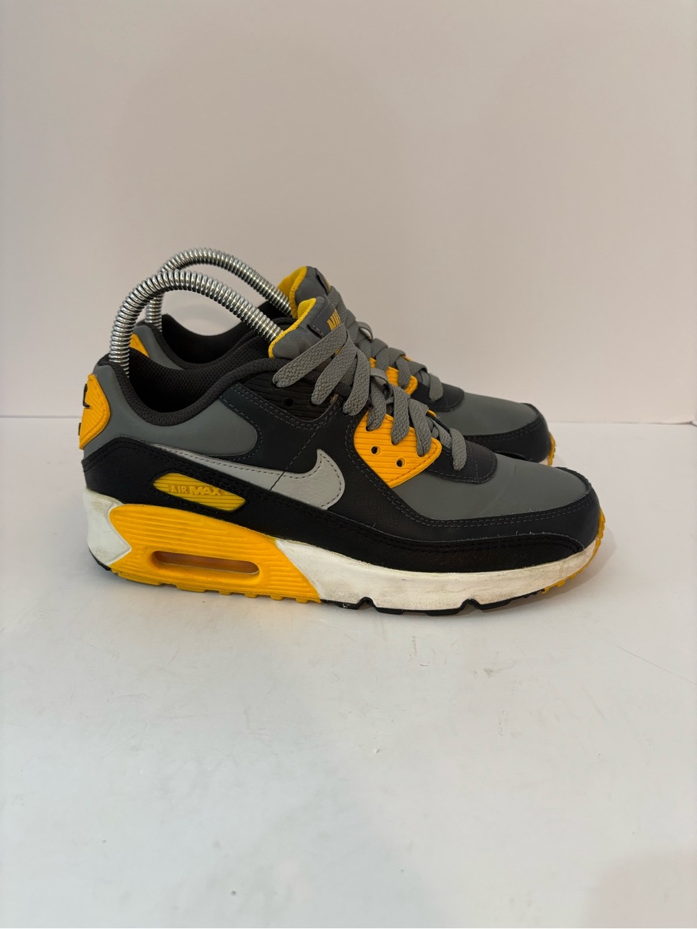 Nike Air Max 90 size 4.5